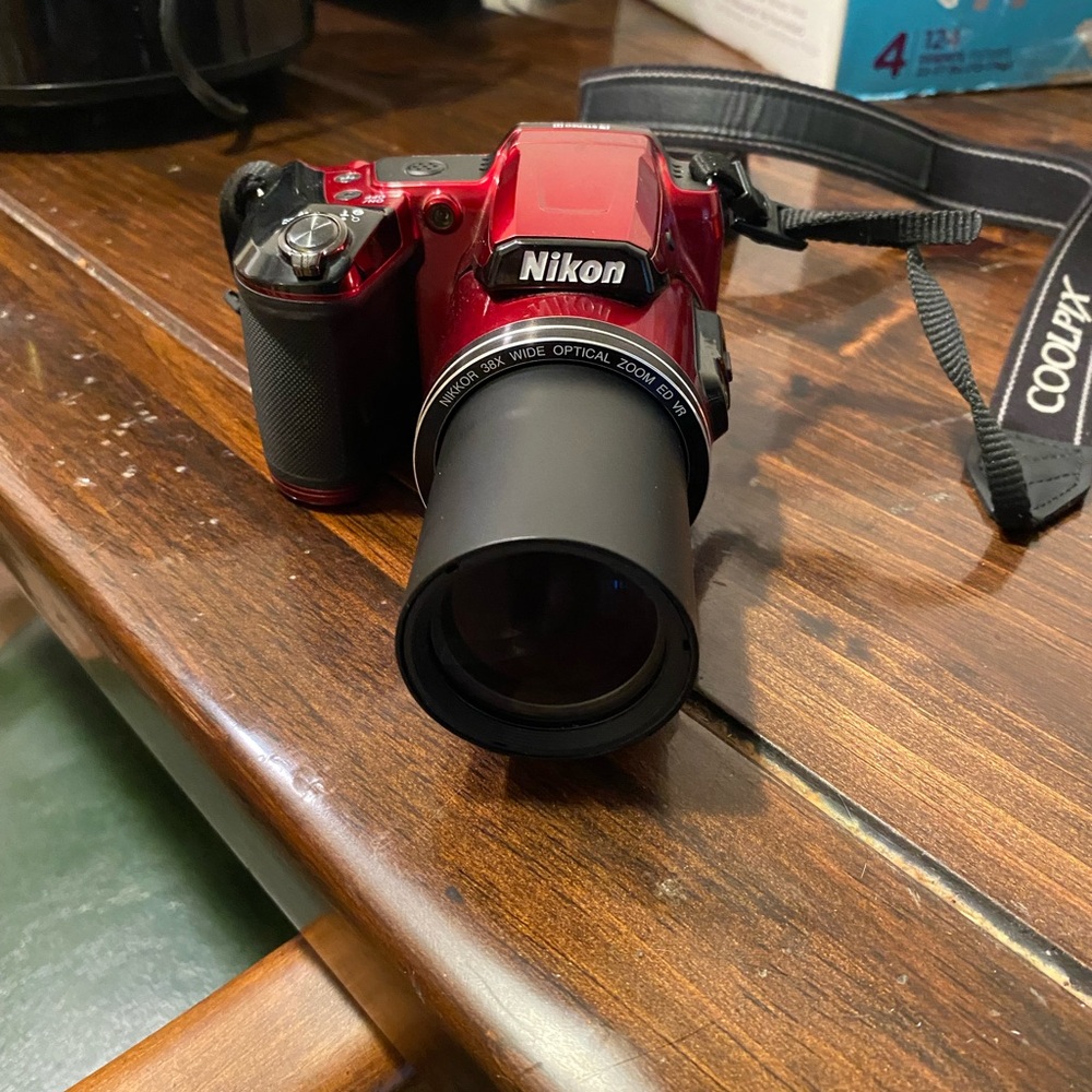 Nikon CoolPIX L840 (Red)